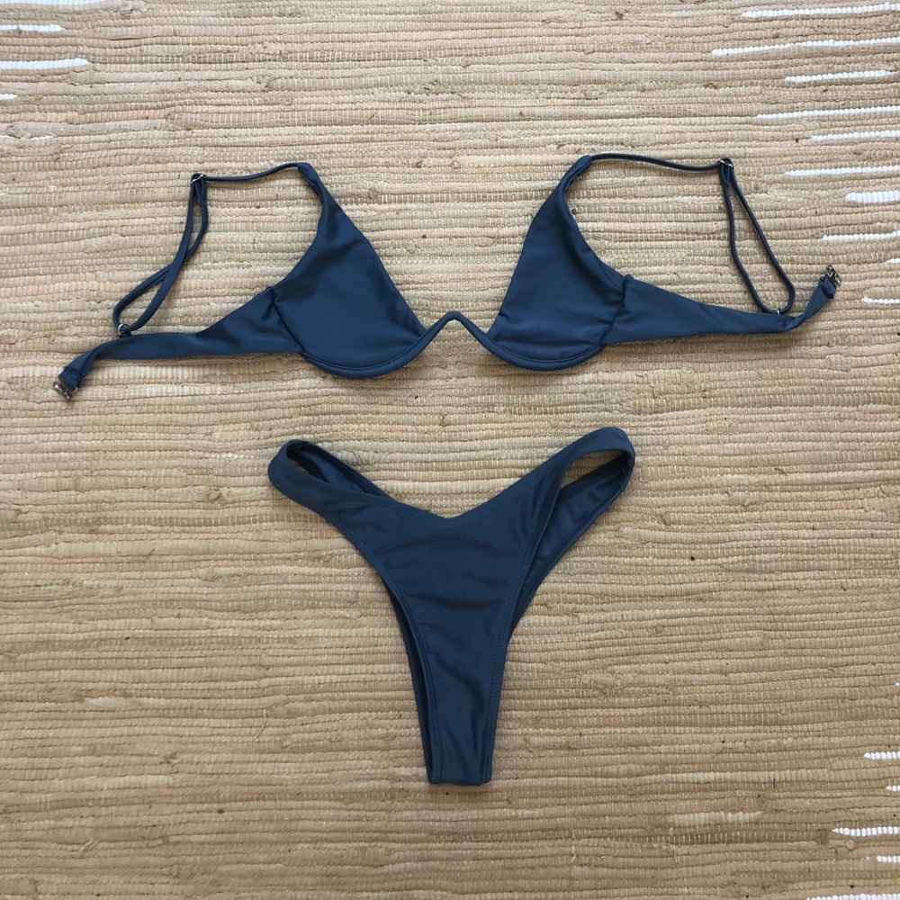 bikini set - Picture 2 of 5